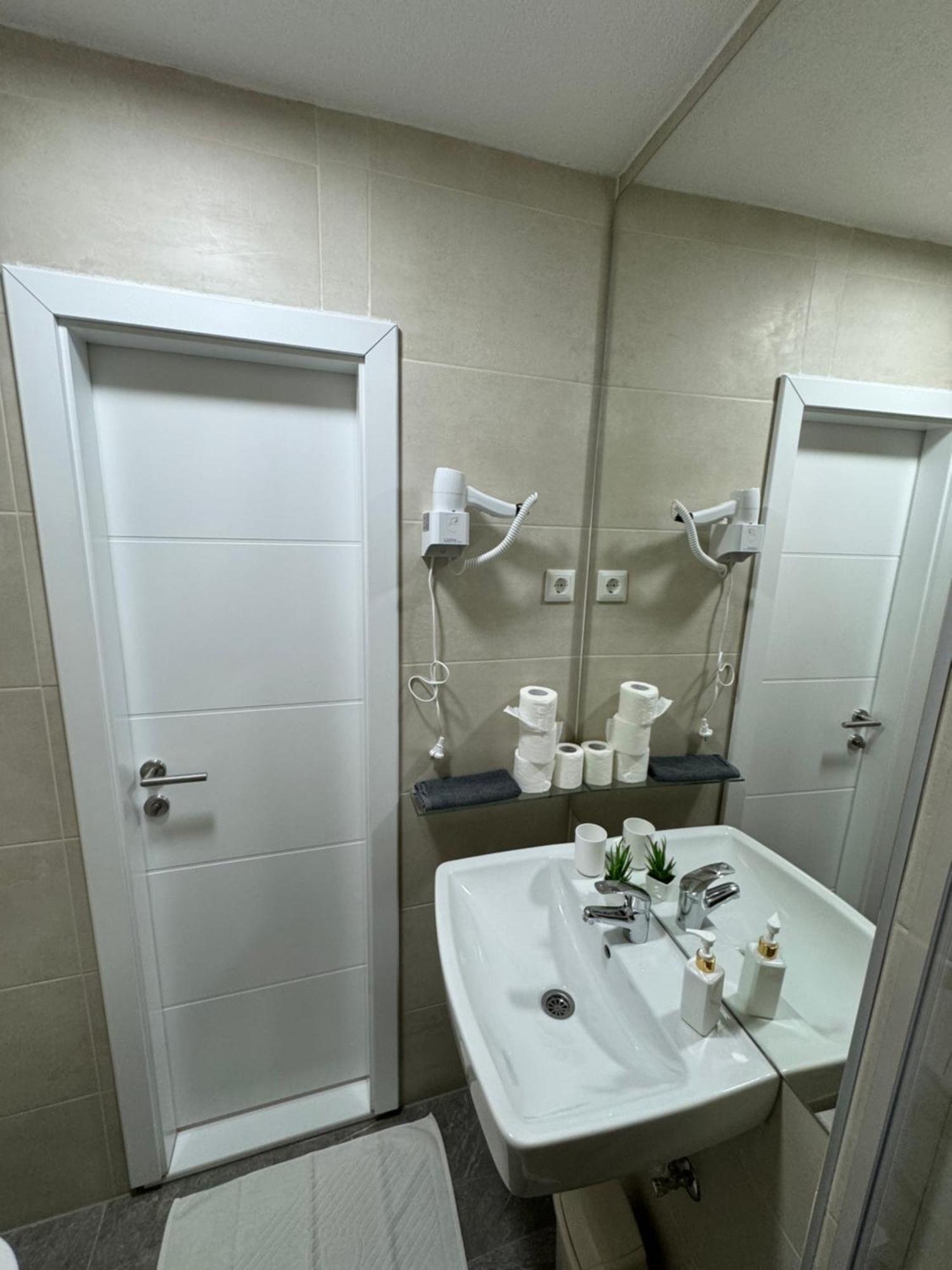 Apartments Han 2 Sarajevo Luaran gambar